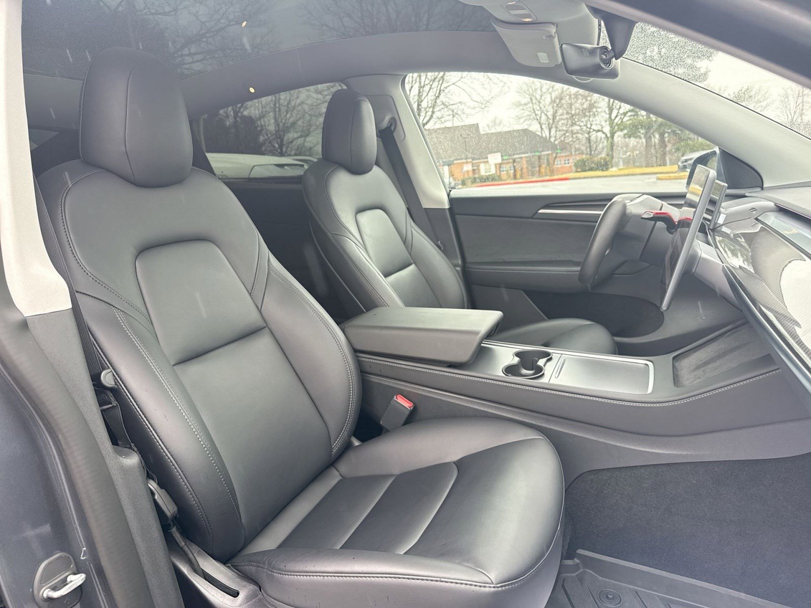 Used 2023 Tesla Model Y Performance image 27