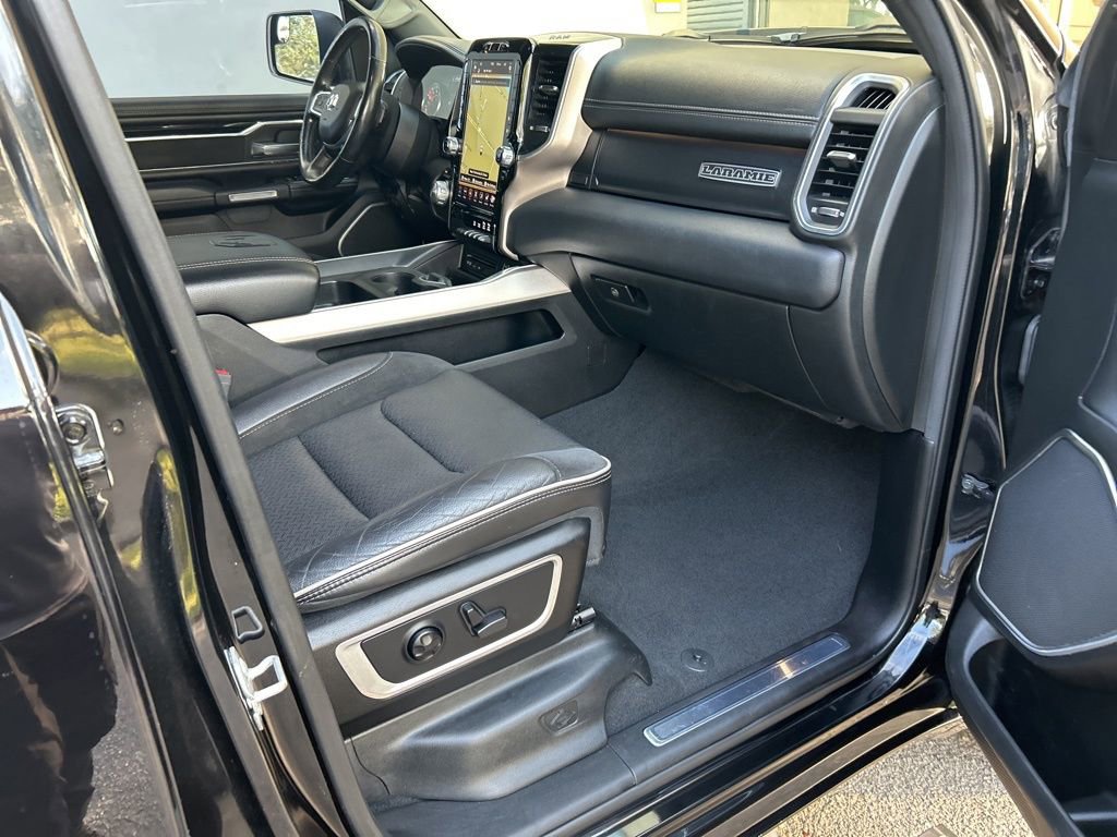 Used 2019 RAM 1500 Laramie image 24