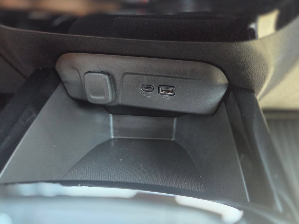Used 2026 Chevrolet Trax ACTIV FWD image 25