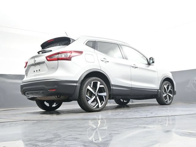 Used 2022 Nissan Rogue Sport SL w/ Premium Package FWD image 31