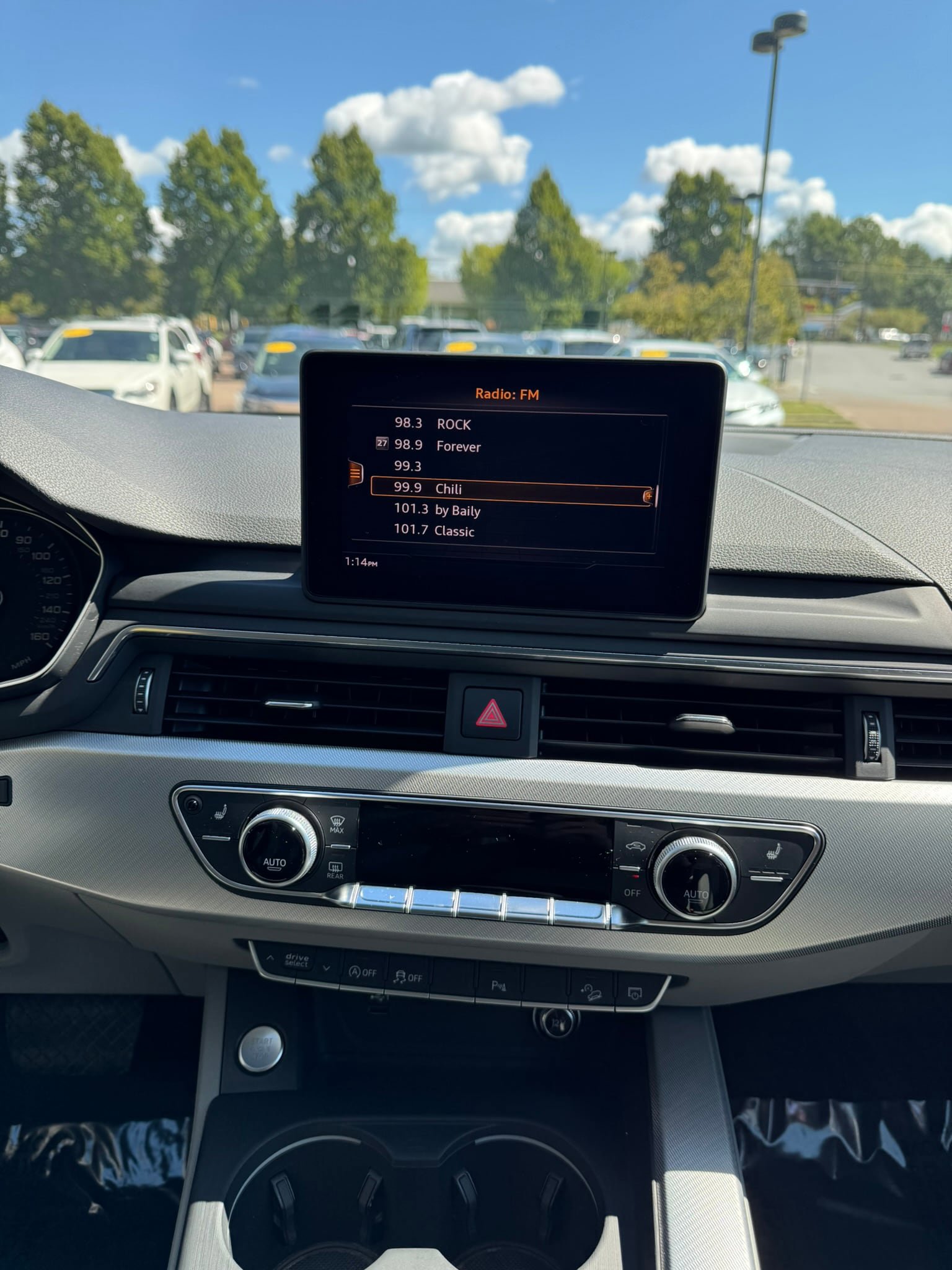 Used 2018 Audi A4 2.0T allroad Premium Plus AWD/4WD image 15