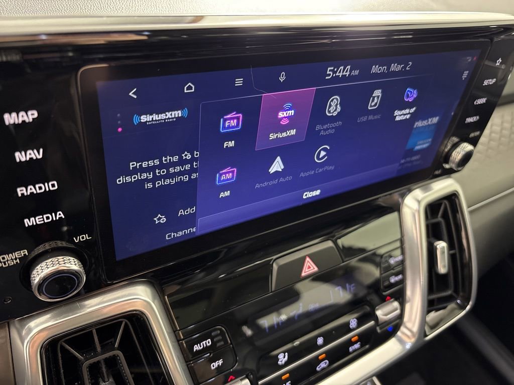 Used 2023 Kia Sorento SX image 30