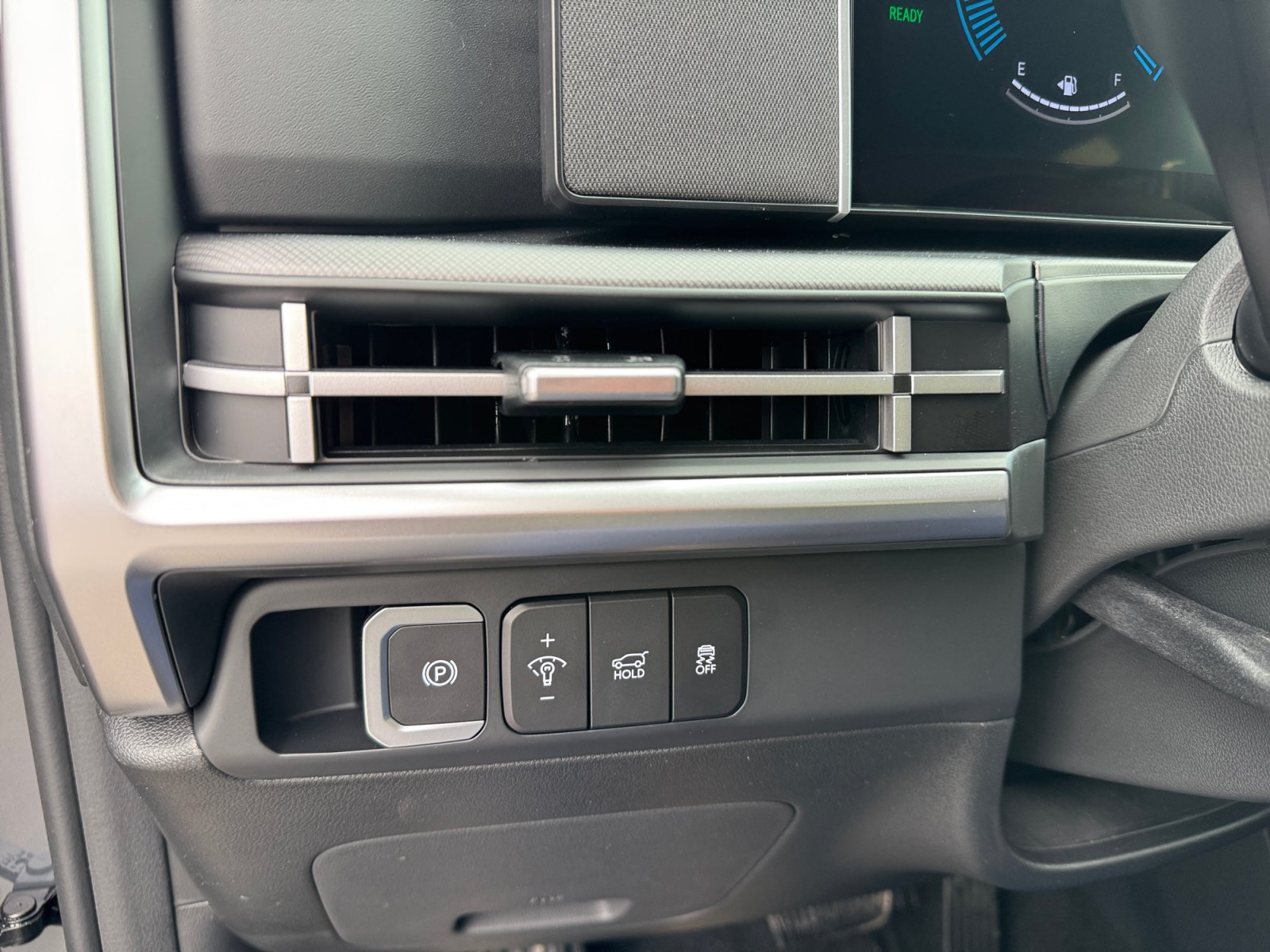 New 2026 Hyundai Santa Fe SE AWD/4WD image 17