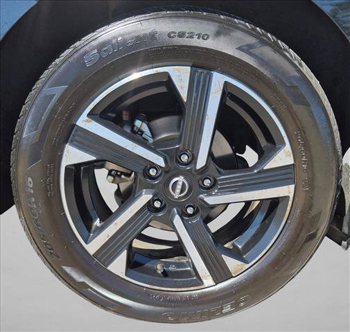 Used 2024 Nissan Sentra SV FWD image 29