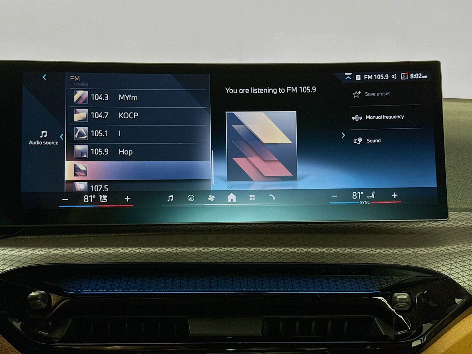 Used 2025 BMW 430i Convertible w/ Convenience Package image 15