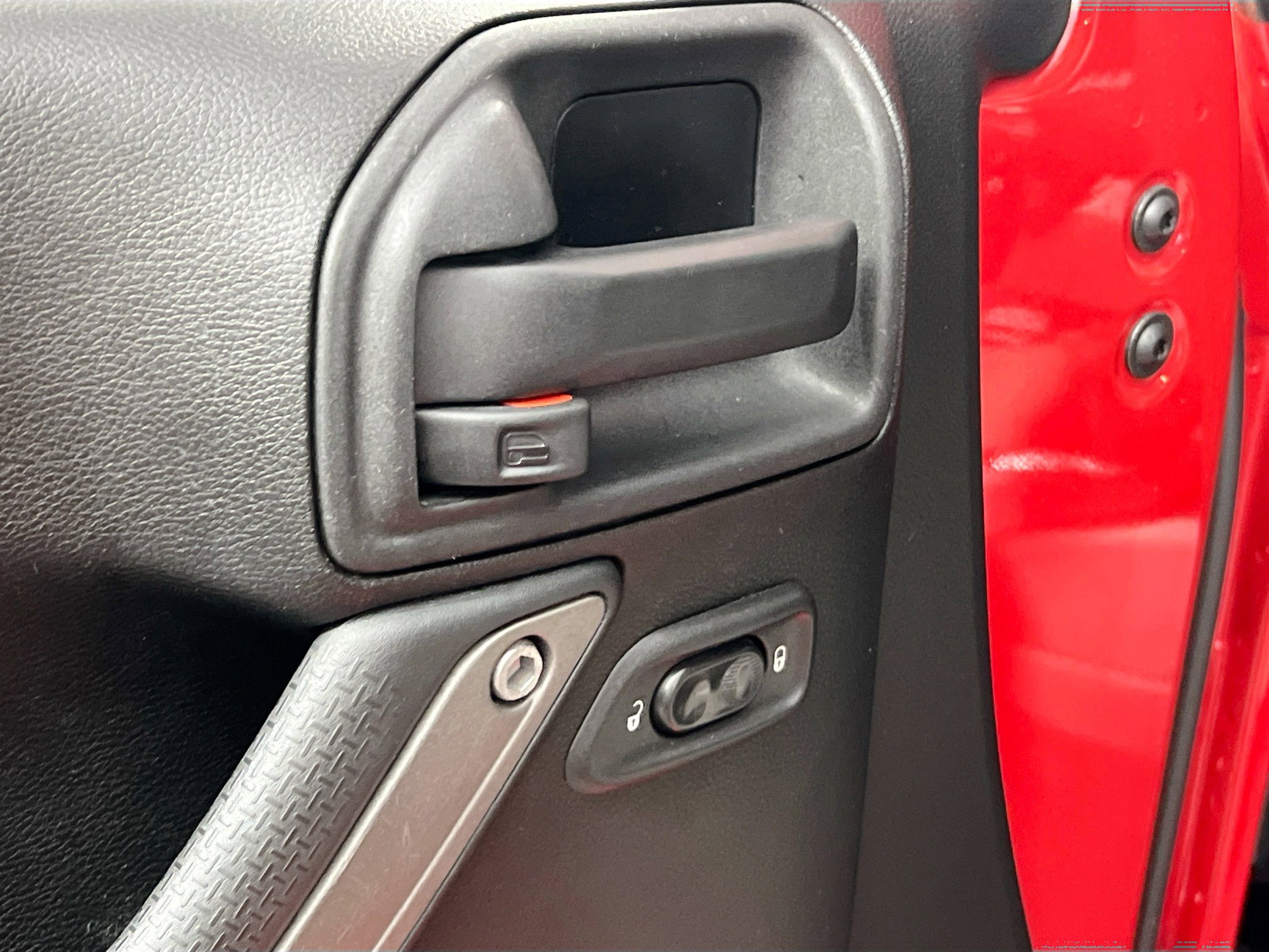 Used 2013 Jeep Wrangler Sport AWD/4WD image 16