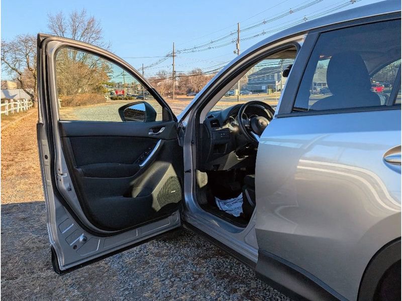 Used 2013 MAZDA CX-5 Touring w/ Bose & Moonroof Pkg image 9