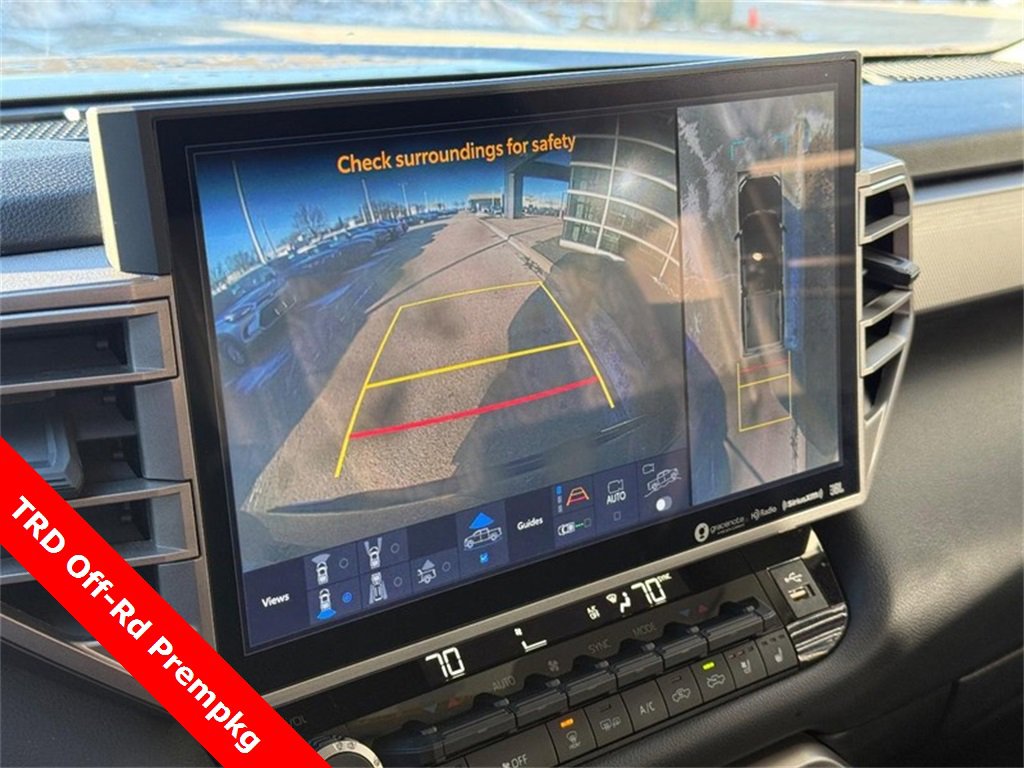 Used 2022 Toyota Tundra Limited w/ TRD Off-Road Package image 23
