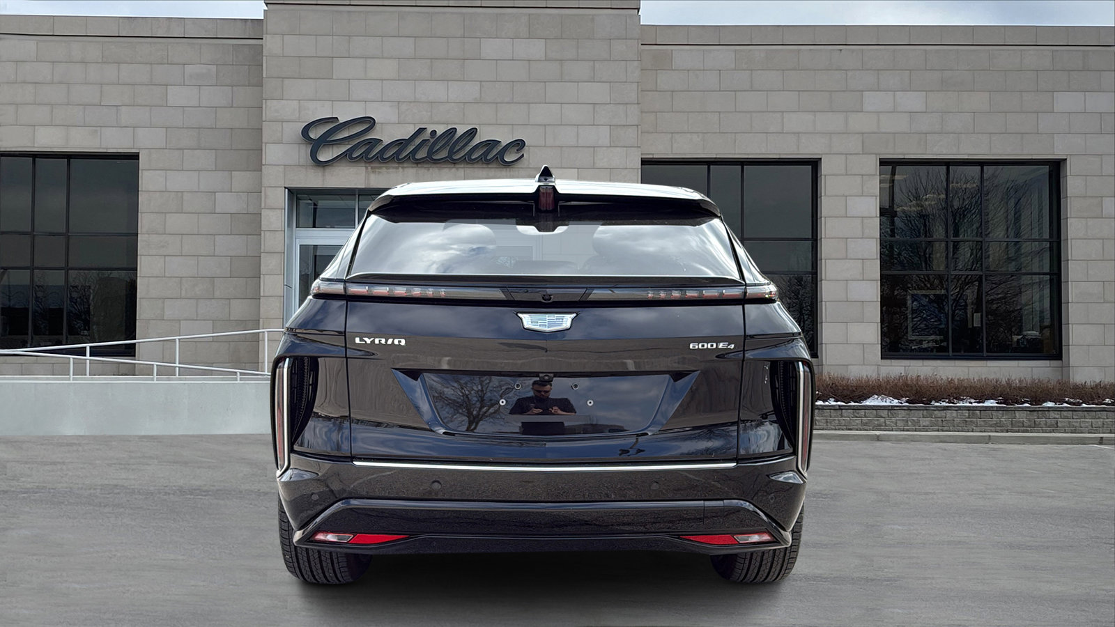 New 2026 Cadillac Lyriq Premium Luxury w/ LPO, Floor Liner Package AWD/4WD image 6
