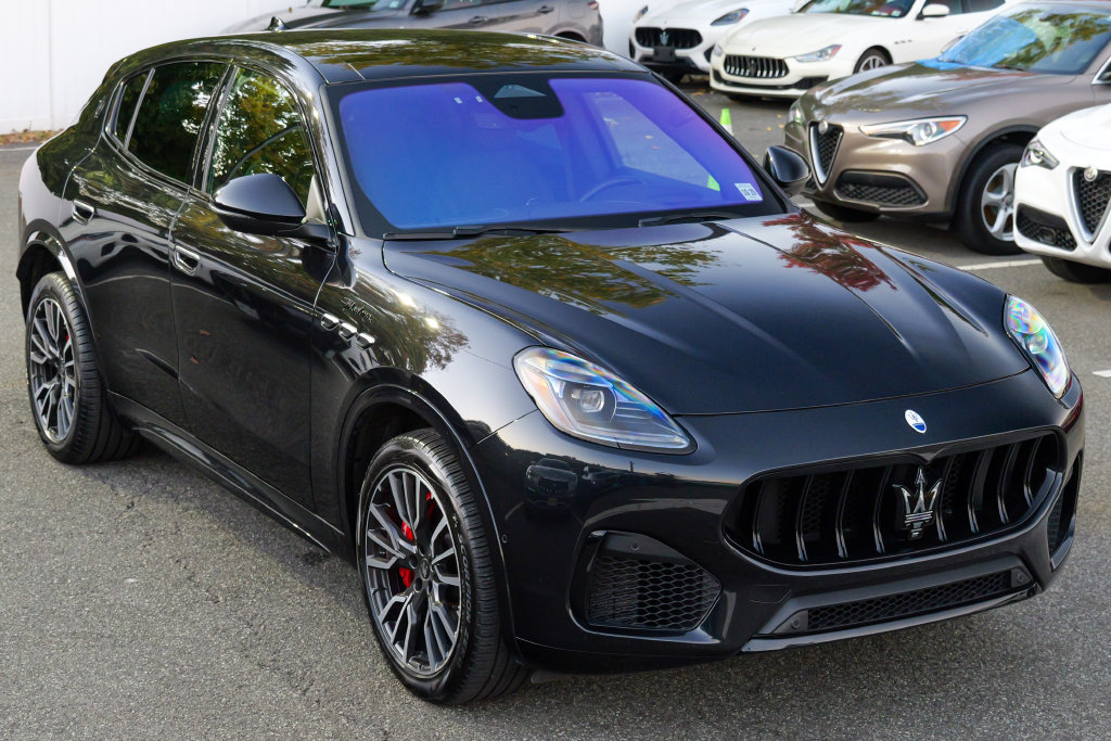 Used 2023 Maserati Grecale Modena AWD/4WD image 10