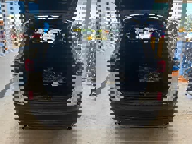 New 2025 Ford Escape ST-Line w/ Cold Weather Package image 40