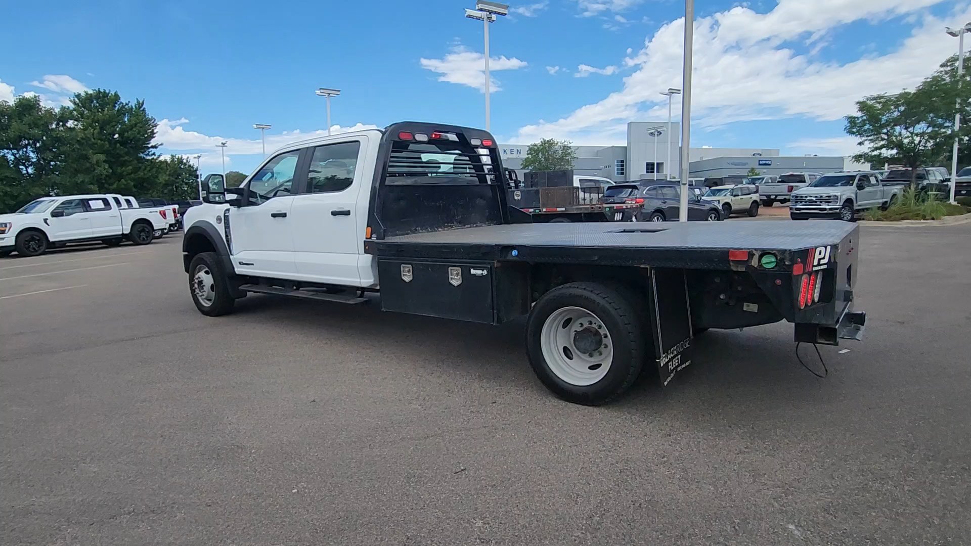 Used 2024 Ford F550 4x4 Crew Cab Super Duty image 6