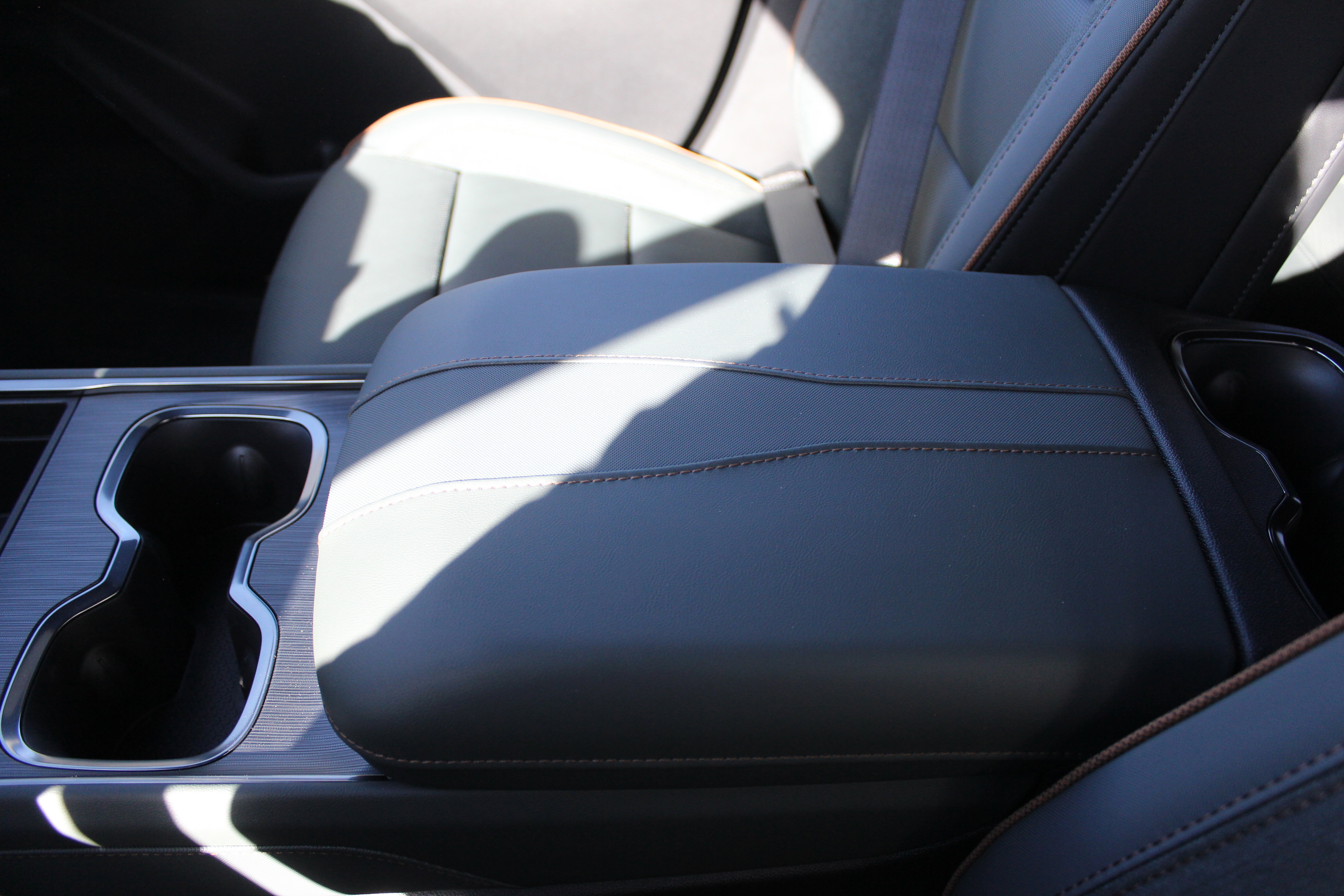 New 2026 GMC Acadia AT4 image 23