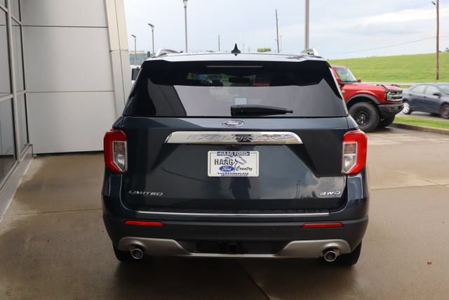 Certified 2024 Ford Explorer Limited w/ Limited Technology Package AWD/4WD image 4