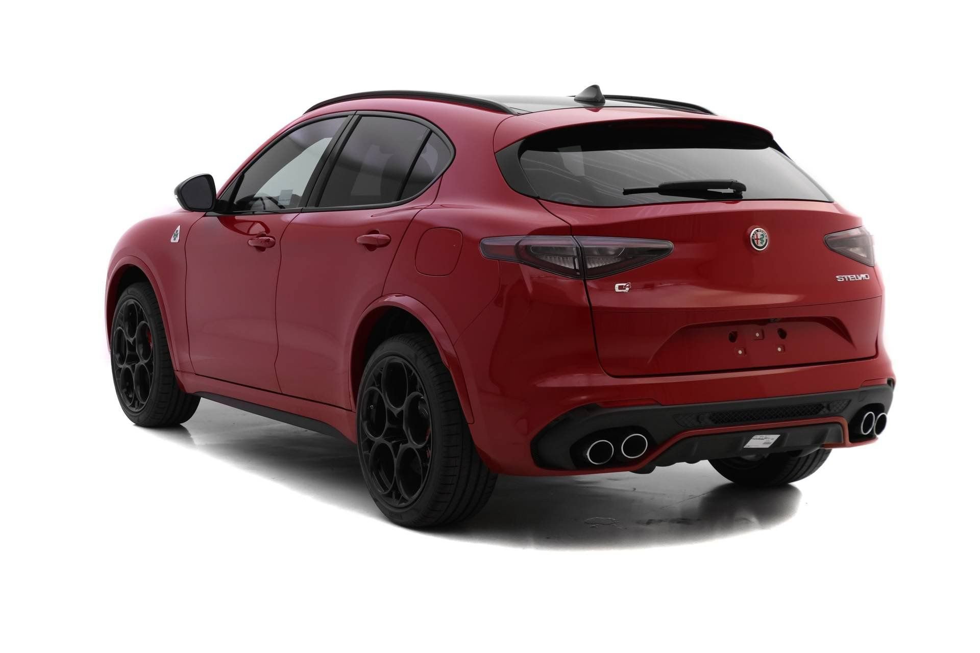 New 2024 Alfa Romeo Stelvio Quadrifoglio AWD/4WD image 5