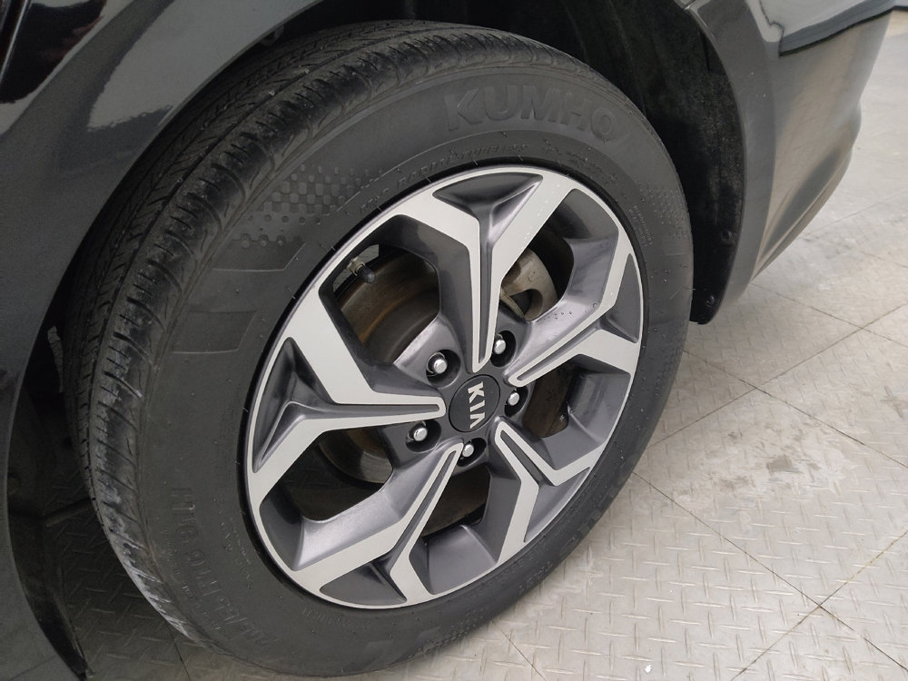 Used 2020 Kia Forte LXS image 31