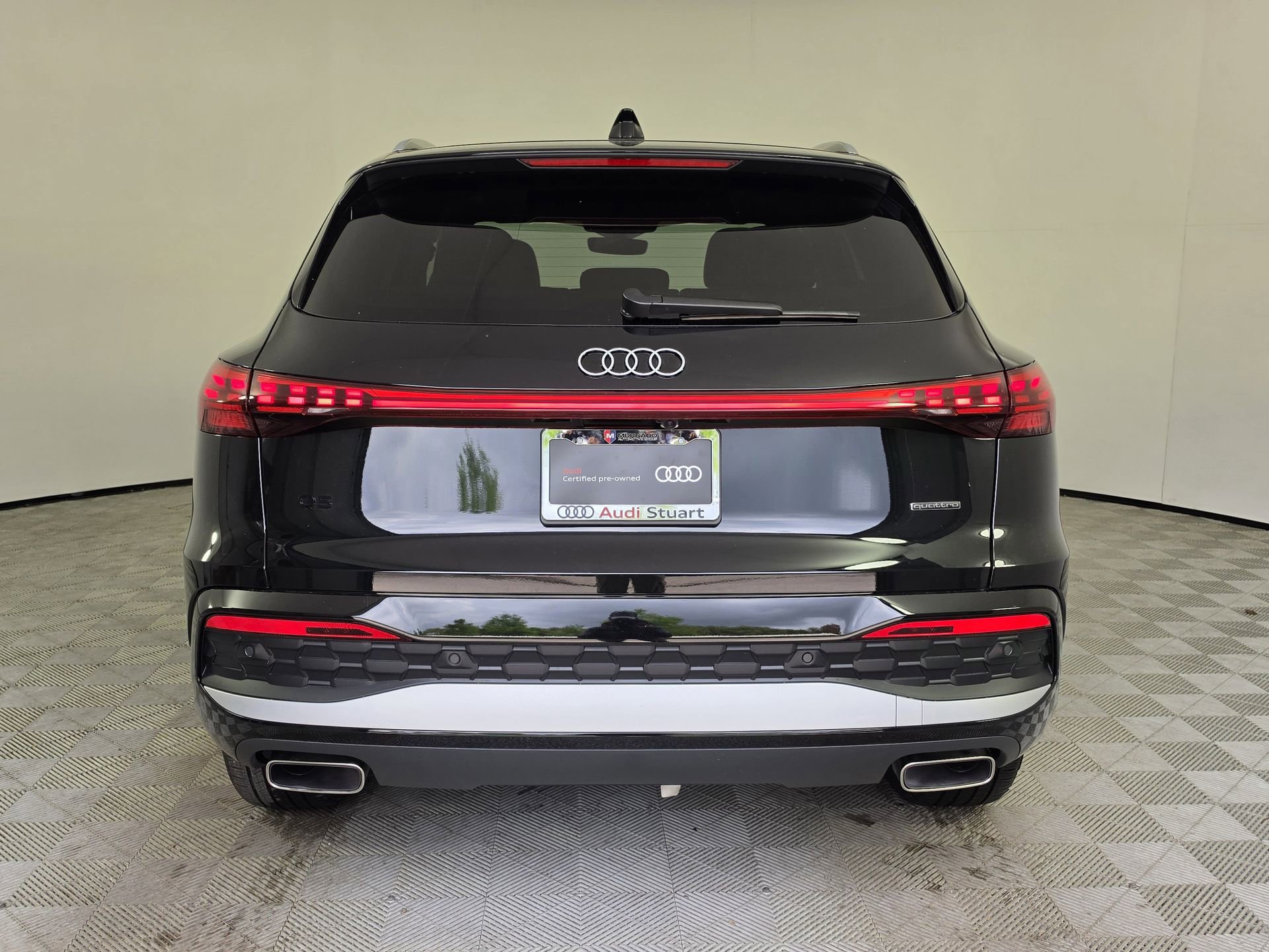Certified 2025 Audi Q5 Premium w/ Convenience Package AWD/4WD image 6
