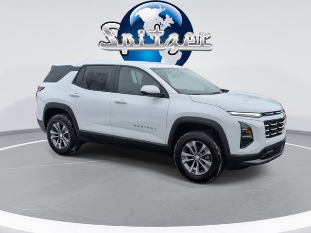 New 2026 Chevrolet Equinox LT image 2