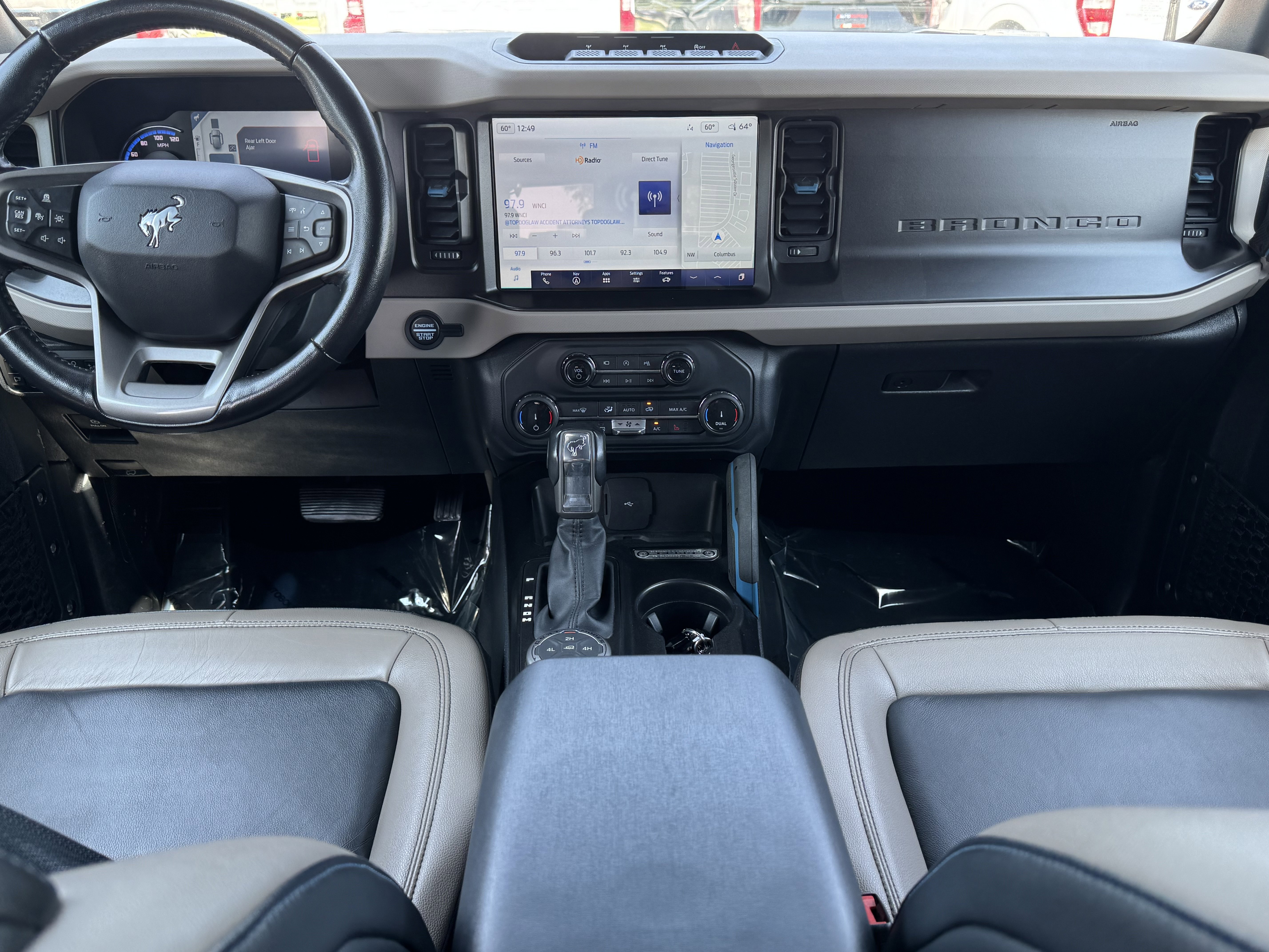 Used 2022 Ford Bronco Wildtrak image 15