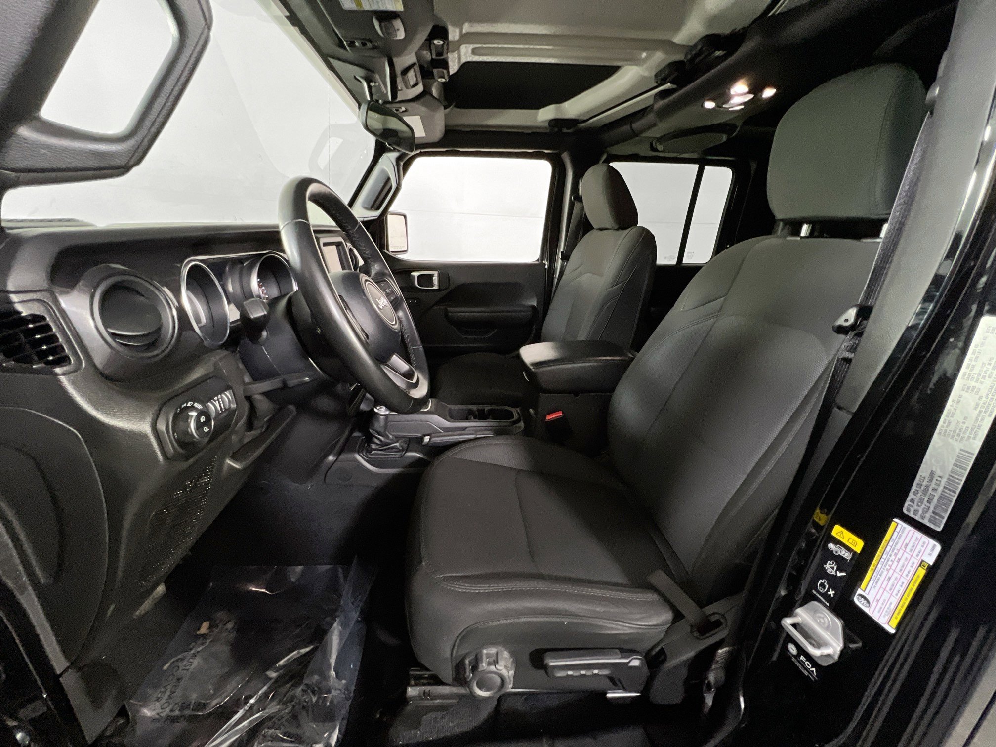 Used 2022 Jeep Gladiator Sport image 19