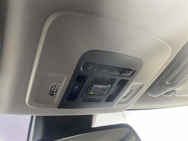 Used 2021 Toyota Camry XSE image 19