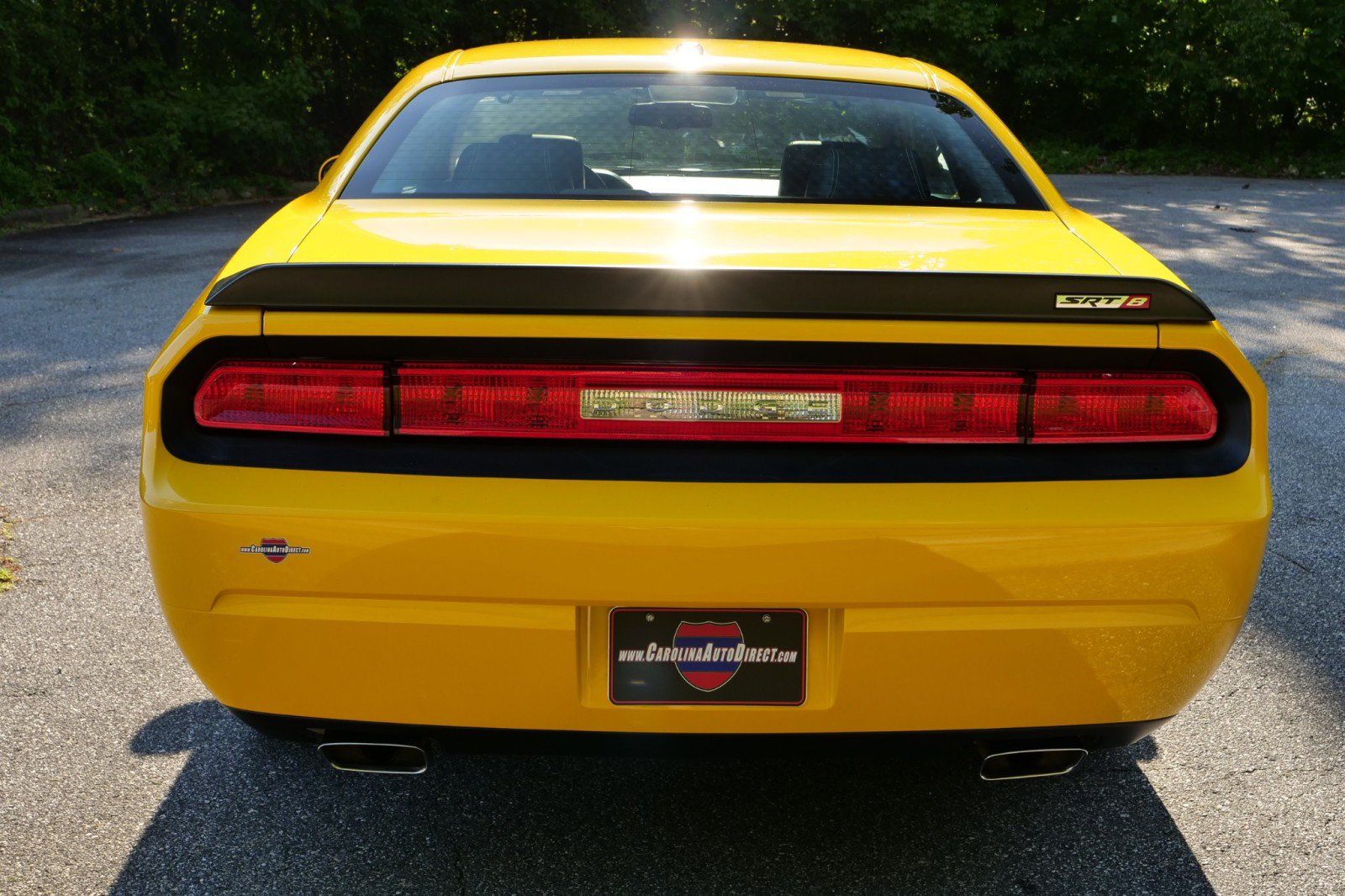 Used 2010 Dodge Challenger SRT8 w/ SRT Option Group II RWD image 8