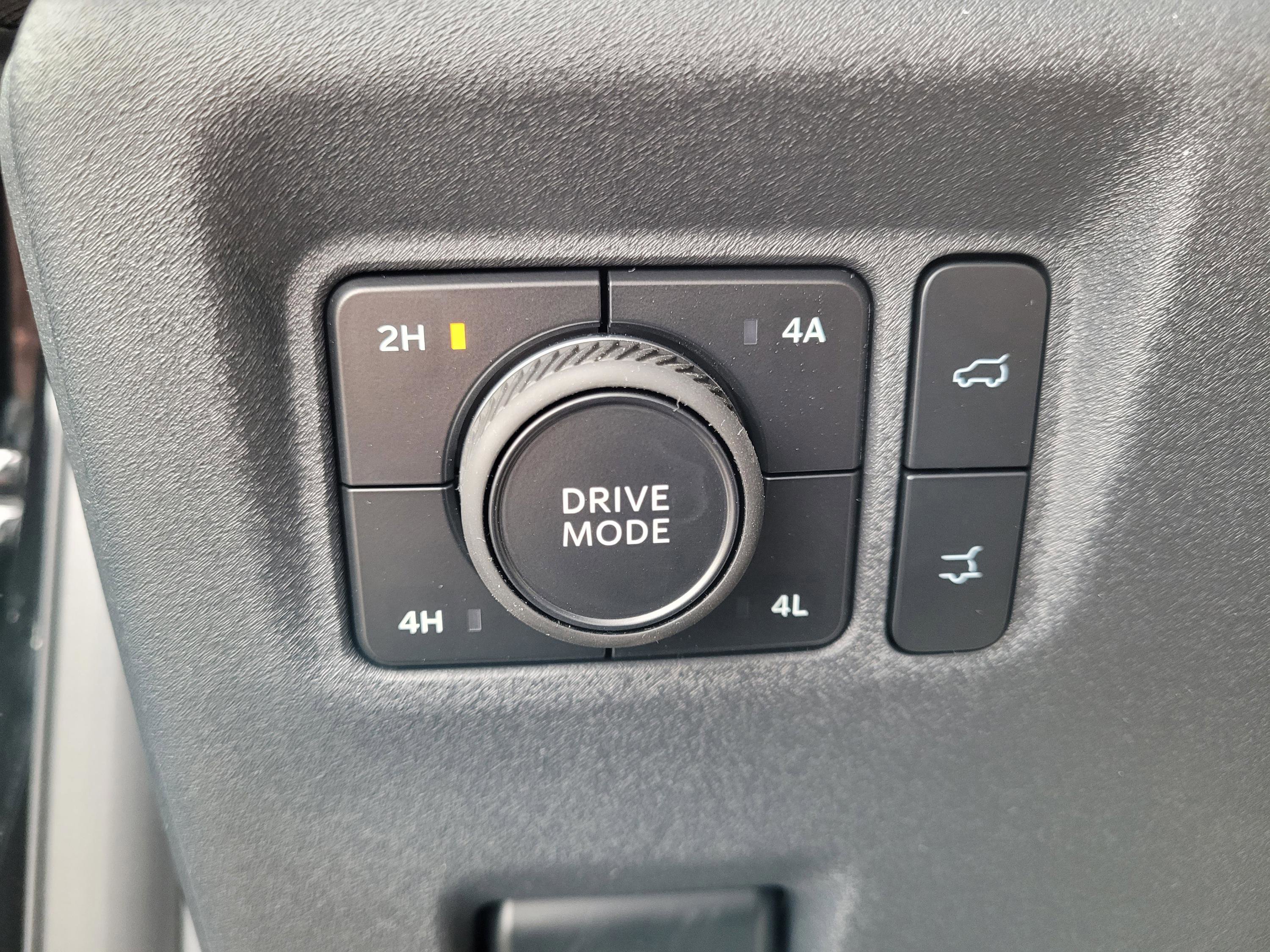 Used 2026 Ford Expedition Active image 26