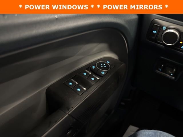 New 2025 Ford Maverick XLT w/ XLT Luxury Package image 26