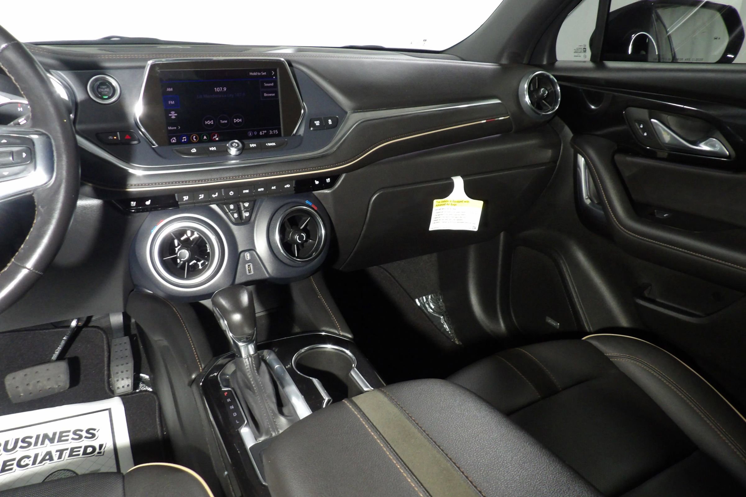 Used 2022 Chevrolet Blazer Premier w/ Enhanced Convenience Package AWD/4WD image 13