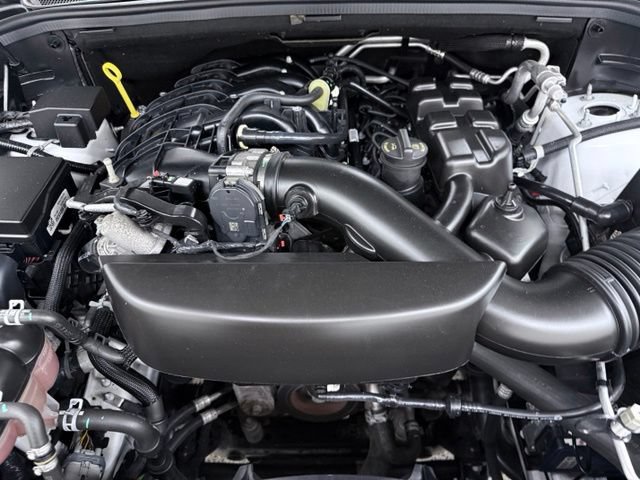 Used 2023 Dodge Durango GT AWD/4WD image 14
