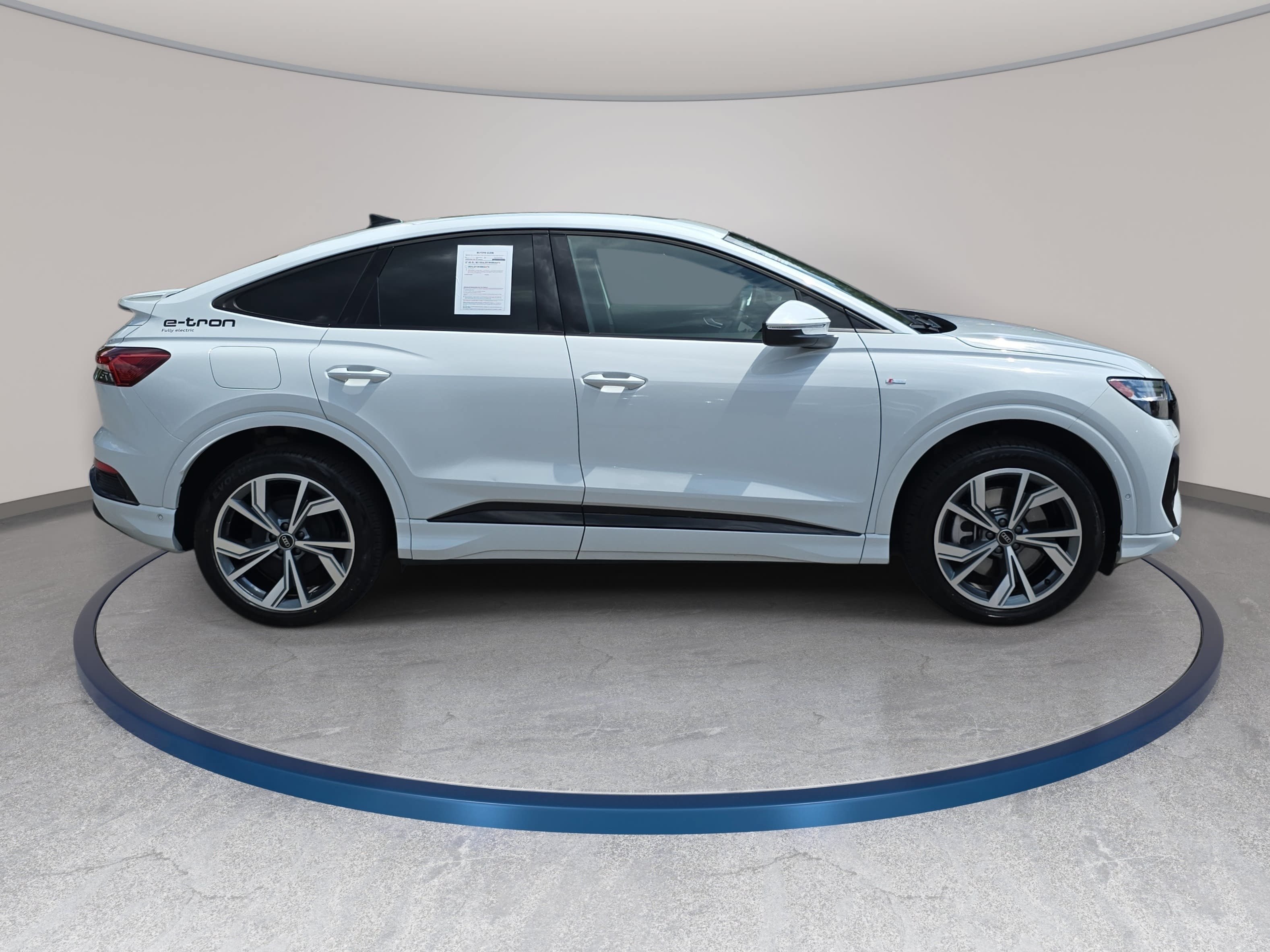 Used 2023 Audi Q4 e-tron Prestige w/ Black Optic Package AWD/4WD image 4