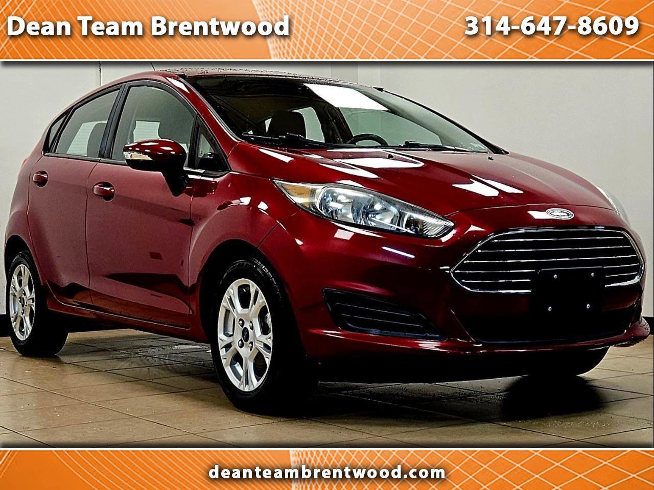 Used 2016 Ford Fiesta SE image 1