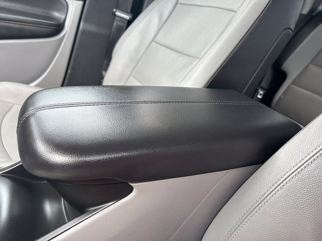 Used 2021 GMC Terrain SLT w/ Infotainment Package II FWD image 38