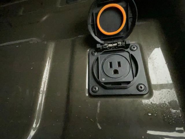 Certified 2023 Chevrolet Colorado Z71 w/ Z71 Convenience Package 2 image 13