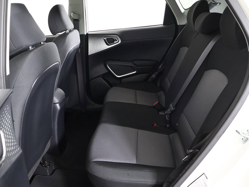 Used 2024 Kia Soul LX w/ Option Group 015 image 31