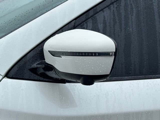 Used 2018 Nissan Pathfinder SL w/ SL Premium Package image 10