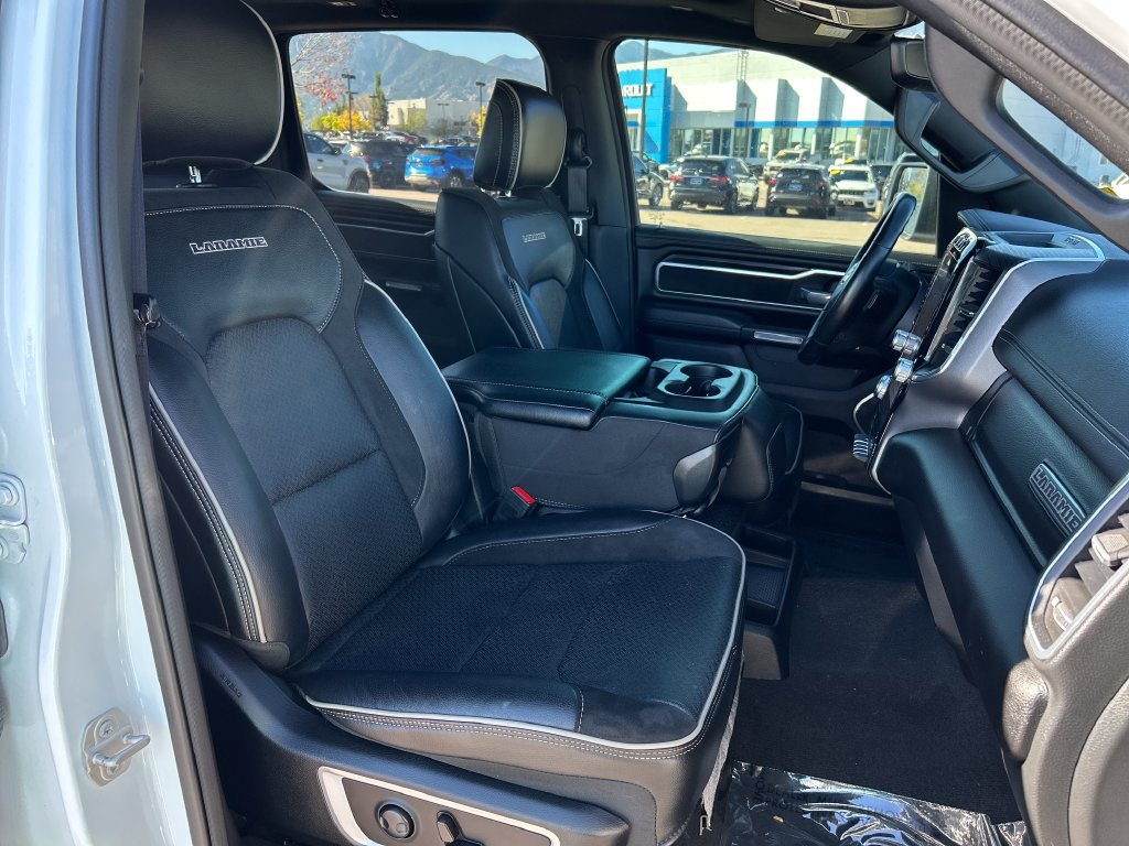 Used 2023 RAM 1500 Laramie AWD/4WD image 17
