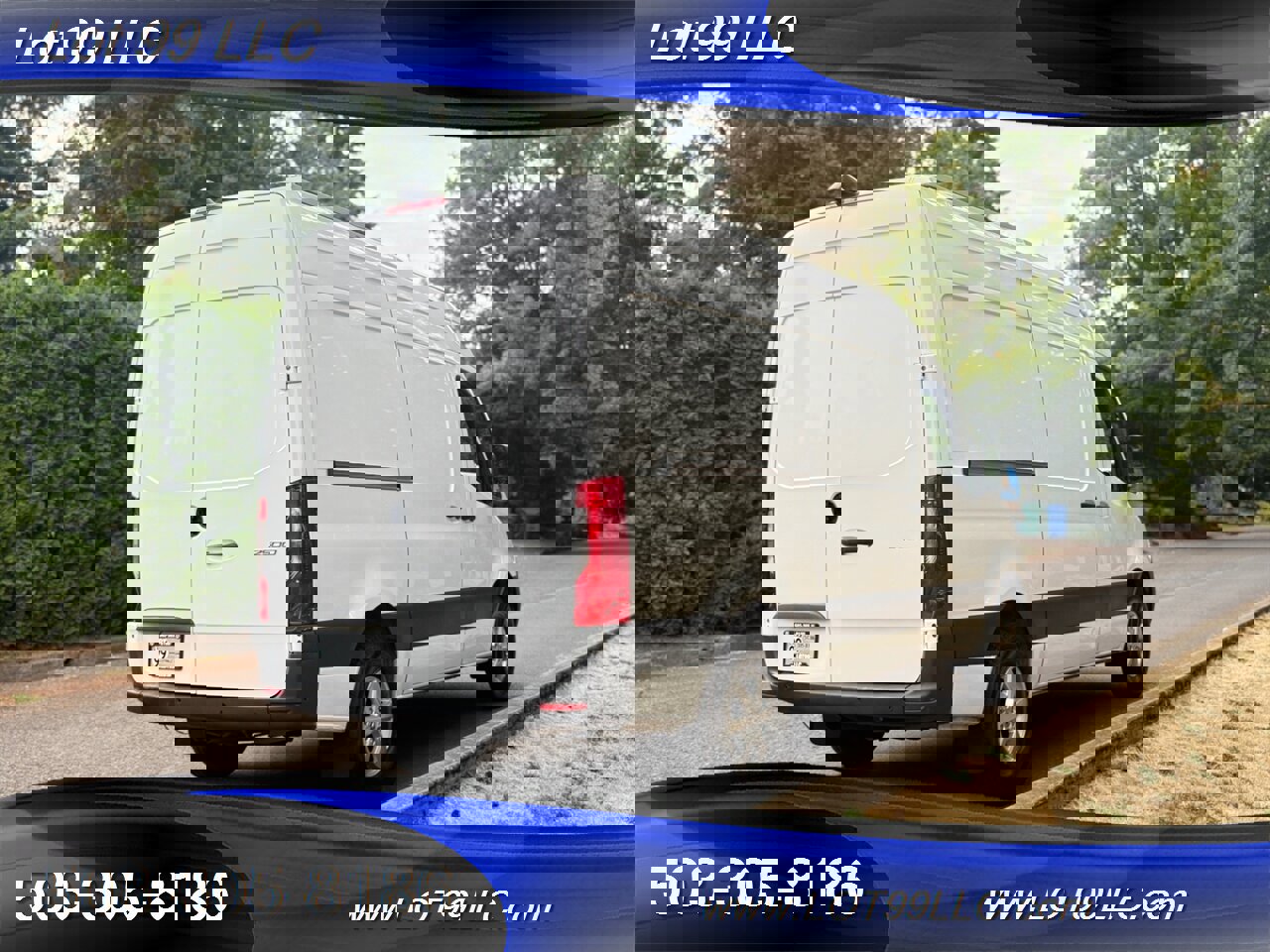 Used 2019 Mercedes-Benz Sprinter 144 w/ Premium Plus Package image 10