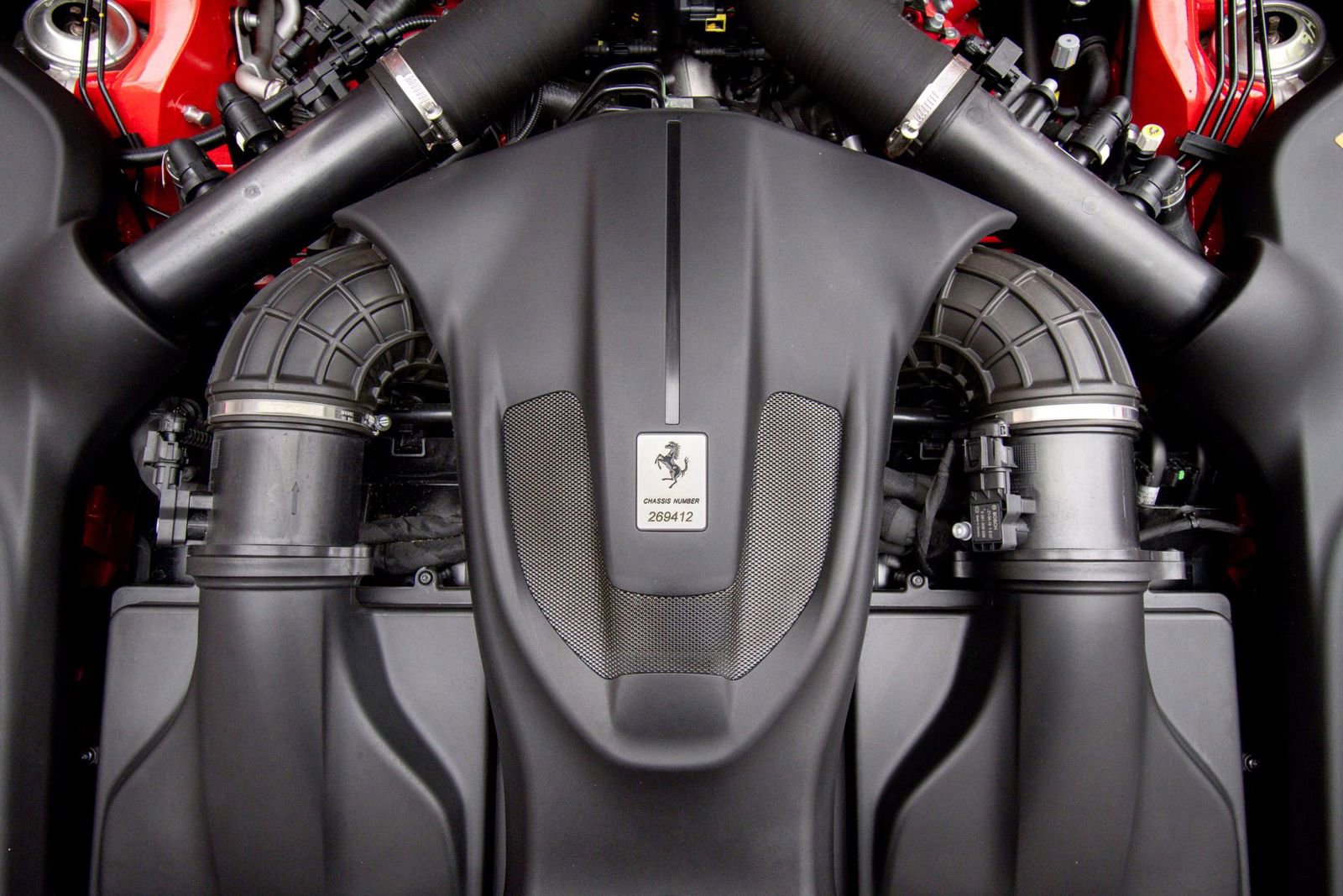 Used 2022 Ferrari Roma RWD image 41