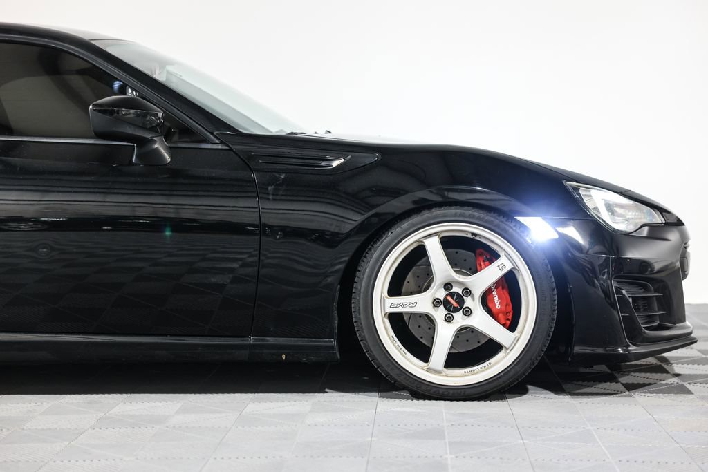 Used 2018 Subaru BRZ Limited w/ Performance Package image 3