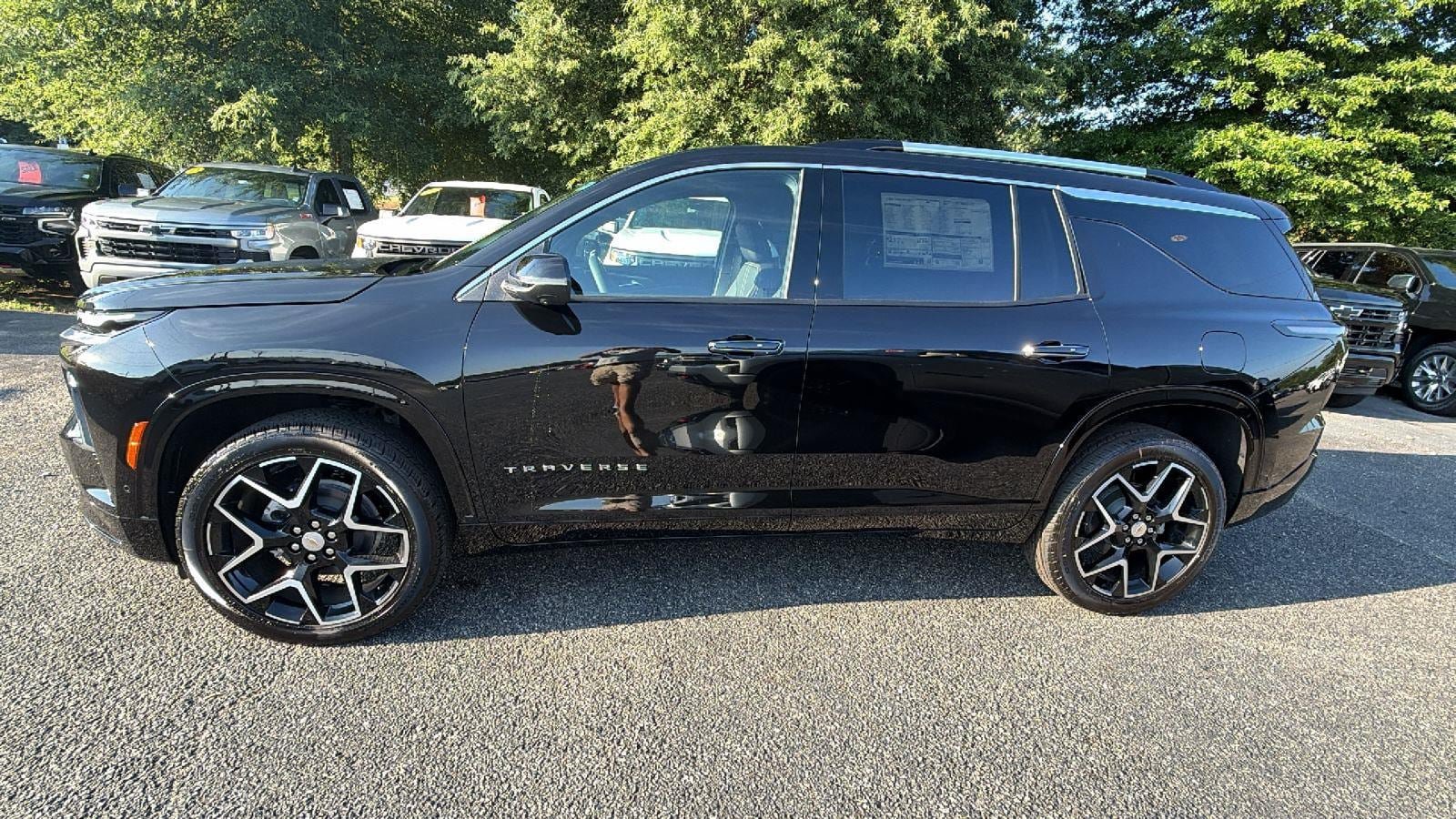 New 2026 Chevrolet Traverse High Country AWD/4WD image 12