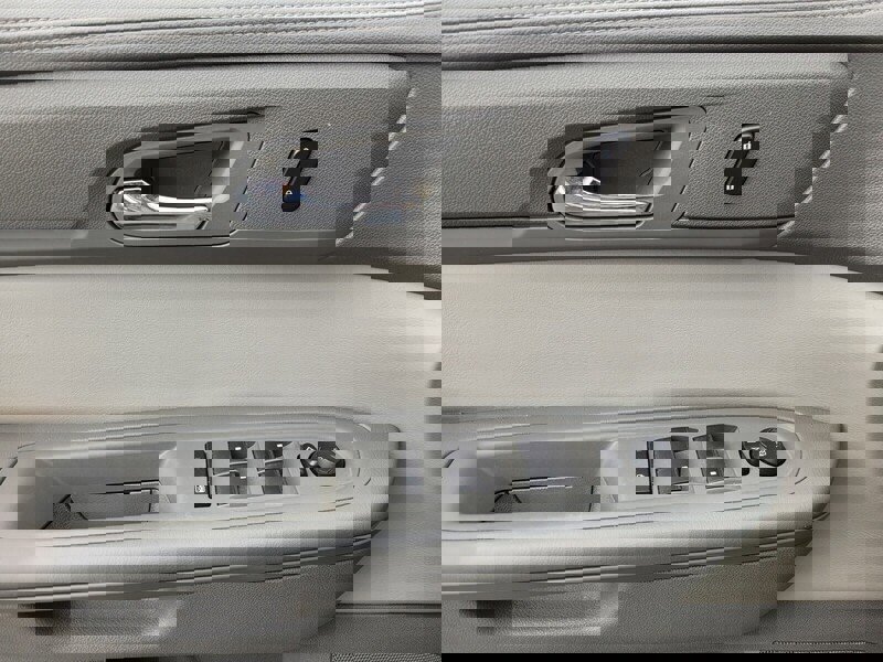 Used 2016 GMC Acadia SLE image 25