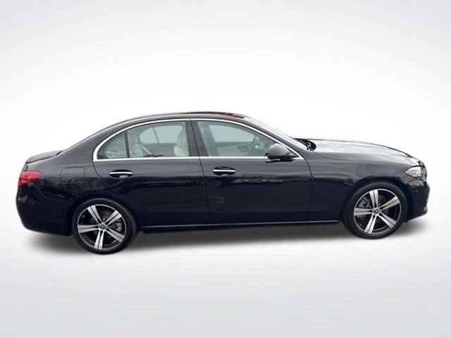 Used 2025 Mercedes-Benz C 300 4MATIC Sedan image 6