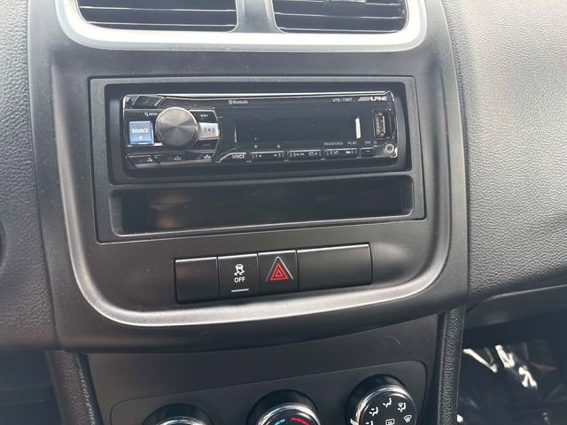 Used 2014 Dodge Avenger SE image 15