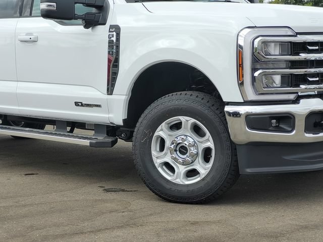 New 2026 Ford F250 XLT w/ XLT Premium Package AWD/4WD image 2