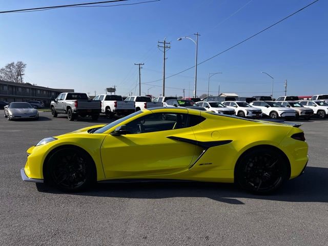 Used 2023 Chevrolet Corvette Z06 w/ Battery Protection Package image 10