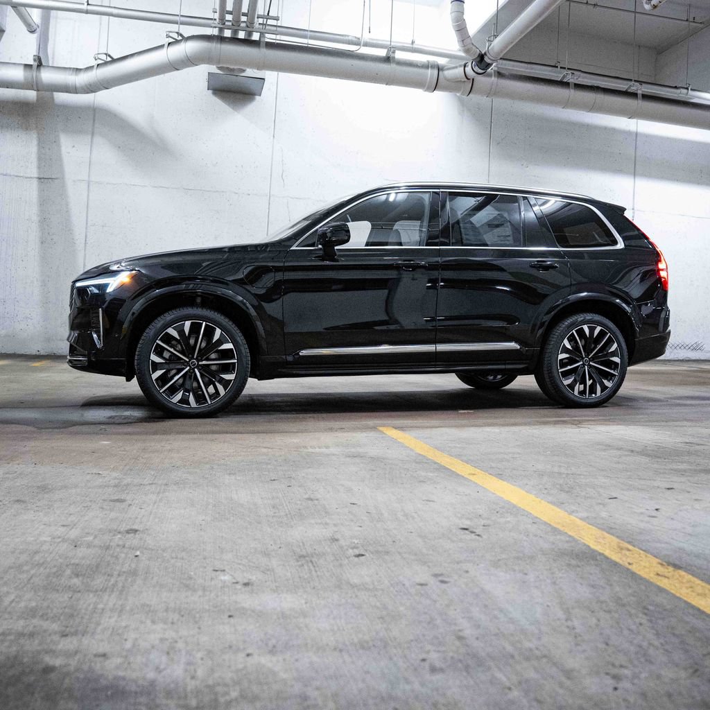 New 2026 Volvo XC90 T8 Ultra w/ Protection Package Premier AWD/4WD image 3