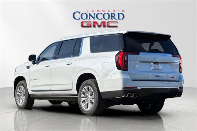 New 2026 GMC Yukon XL Denali w/ Sun & Power Step Package image 6