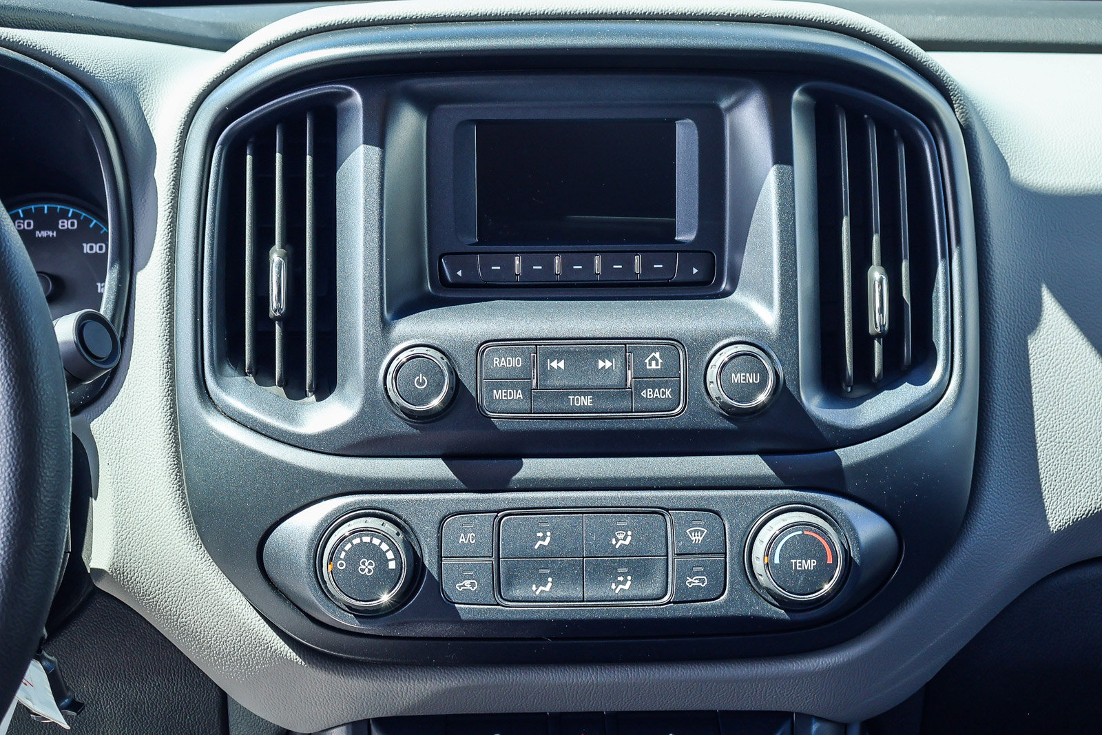 Used 2017 Chevrolet Colorado W/T image 6