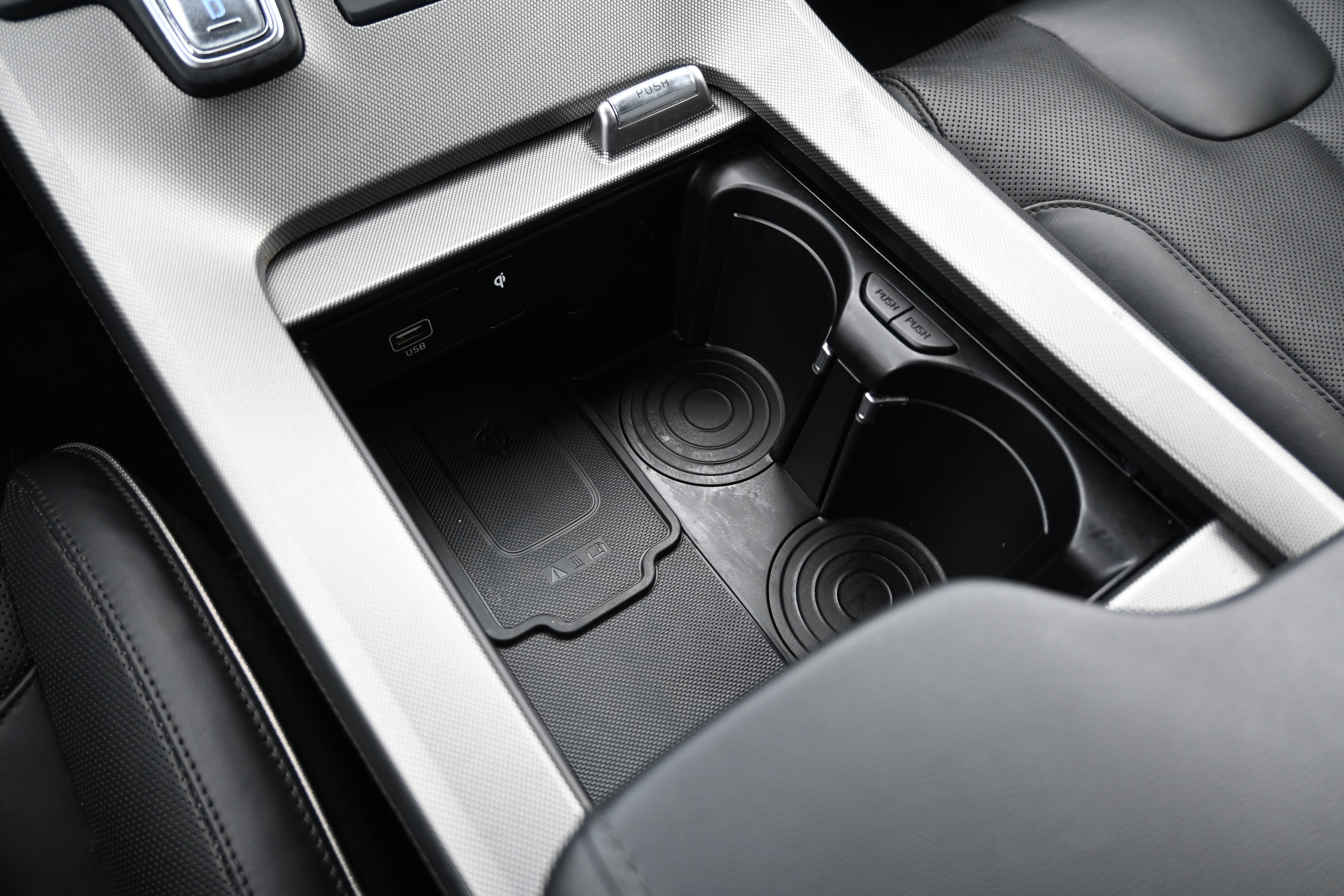 Used 2022 Hyundai Palisade Limited image 31